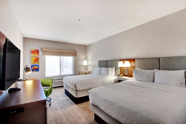 Images Hampton Inn & Suites Hemet
