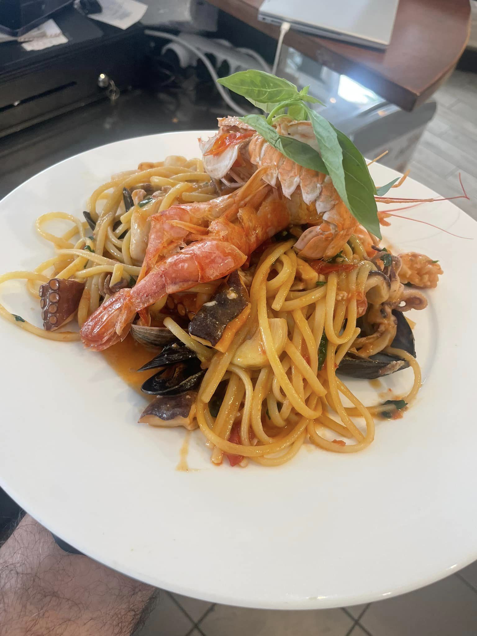 Eh..già Albarosa Caffeteria Trattoria Pizzeria, Burggartenstrasse 17 in Pratteln