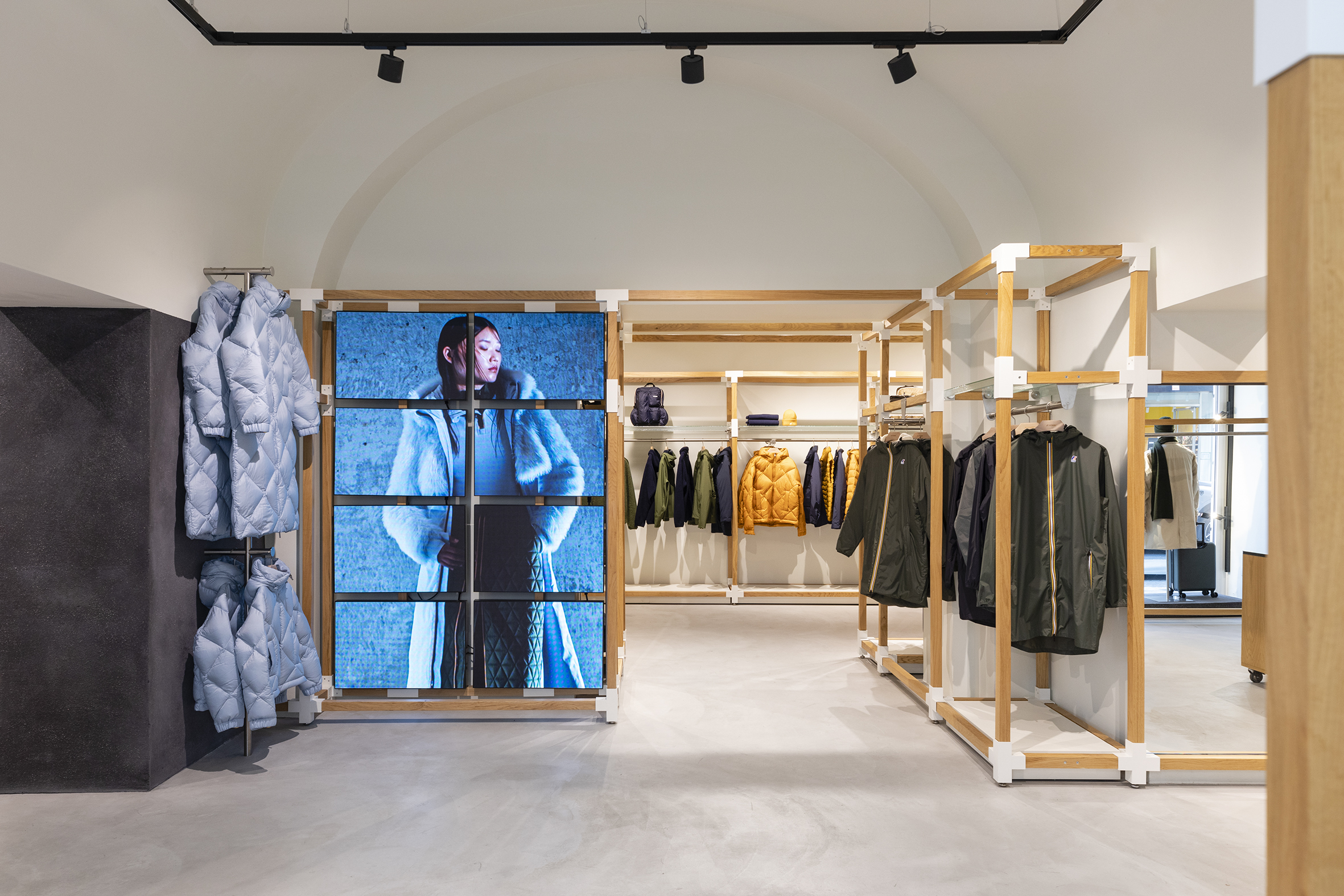 Images K-Way 29 Bari