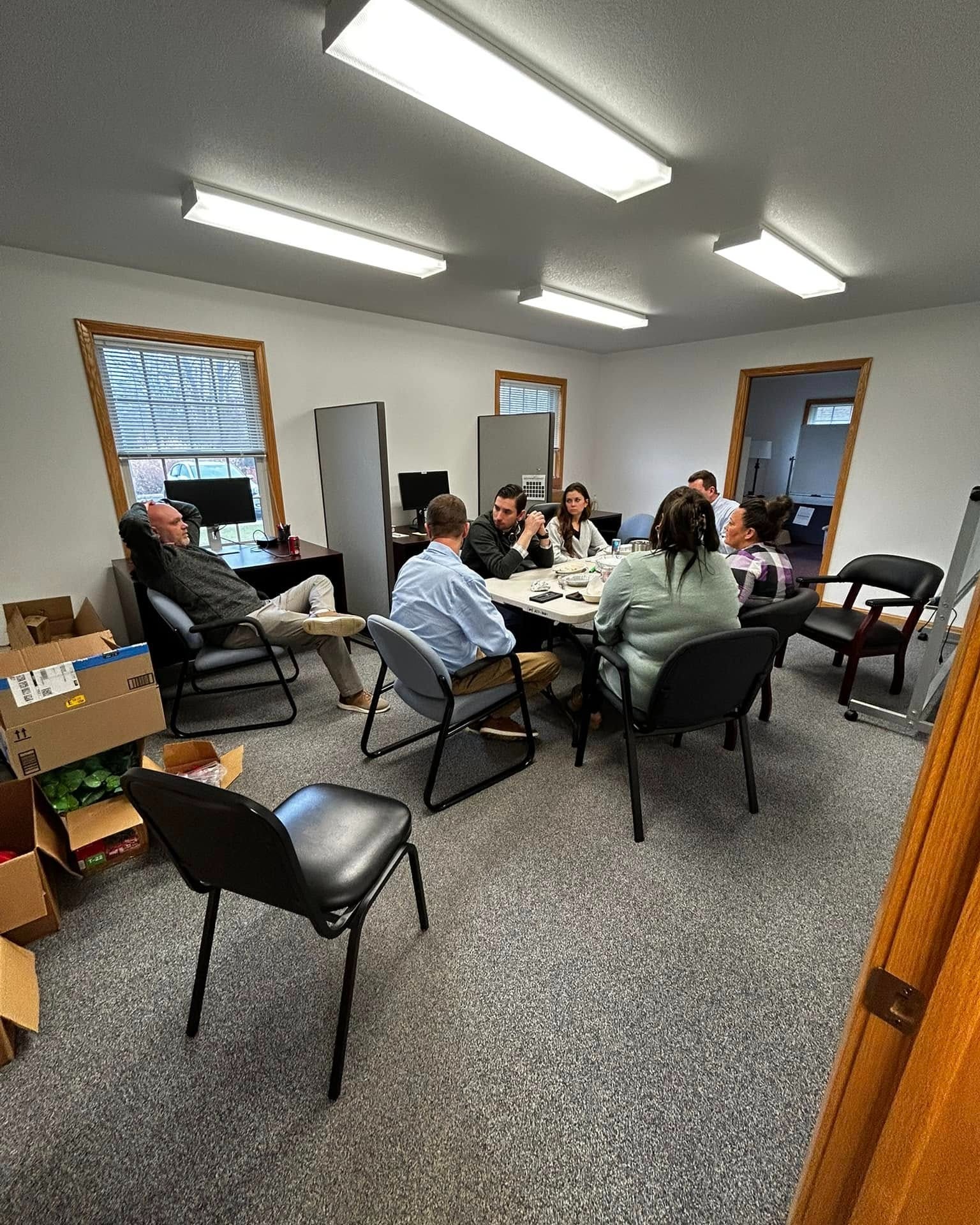 It was great having our VPA Brett Palmer join our office for lunch the other day. We are thankful for the leadership that Brett and our company provide. Also, it was the first time we were able to get the whole team together from both offices! Grateful for each and every one of them!!