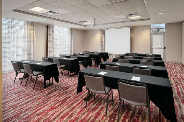 Images Hilton Garden Inn Schaumburg