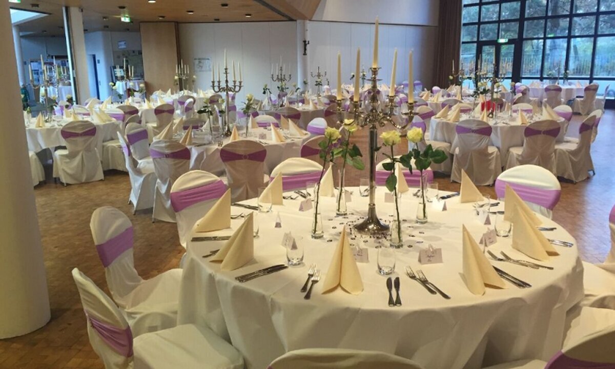 Sosyete Hochzeitssaal & Hochzeitsplaner, Konrad-Dreher-Straße 20 in München