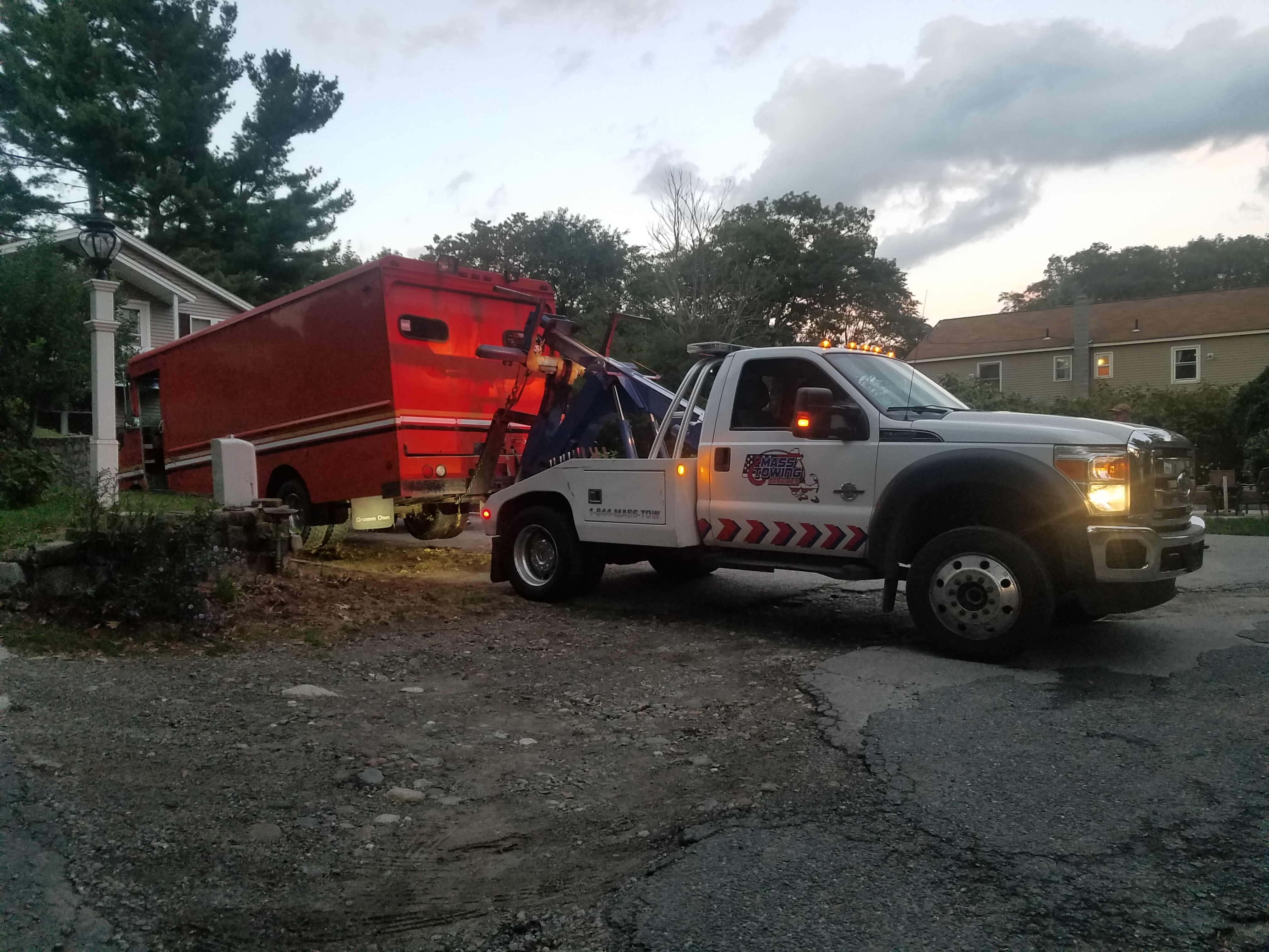 Oil Change Near Me Open Sunday >> Mass Towing Services, Lynn Massachusetts (MA ... Oil Change Near Me Open Sunday >> Mass Towing Services, Lynn Massachusetts (MA ...