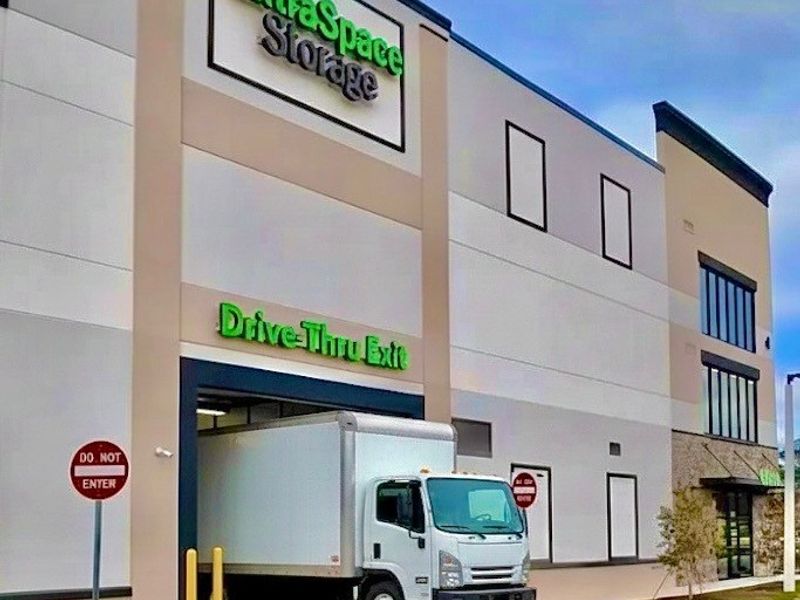 Beauty Image - Extra Space Storage at 2530 County Rd 220, Middleburg, FL 32068