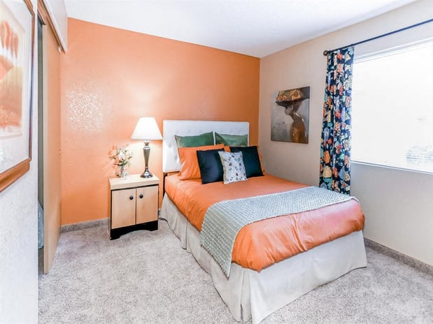 Images Country Club at Valley View - 55+ Senior Apartments