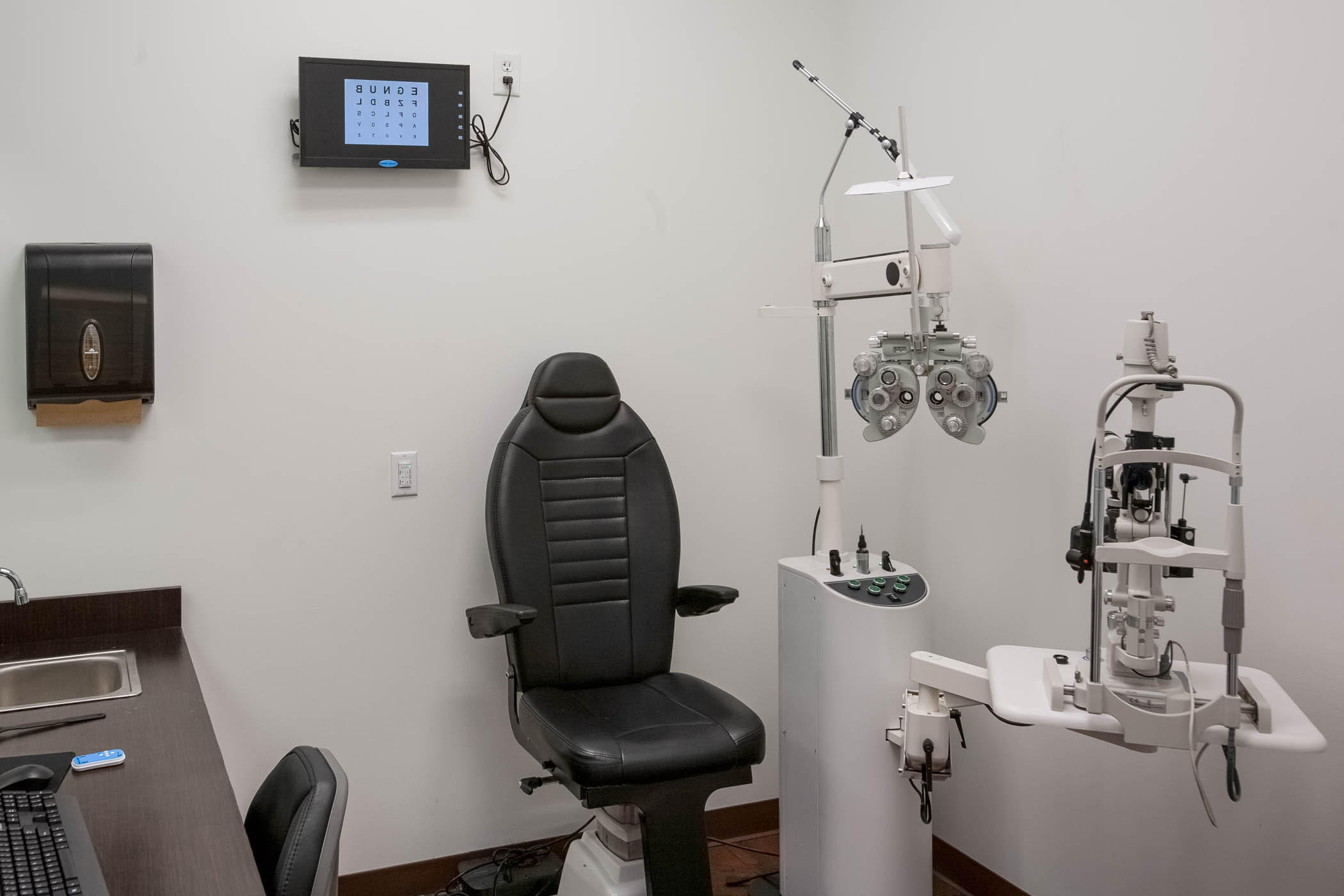 Eye Exam Room at Stanton Optical store in Santee, CA 92071