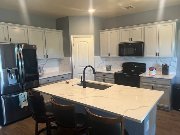 Images Tellez & Son's Painting Inc.