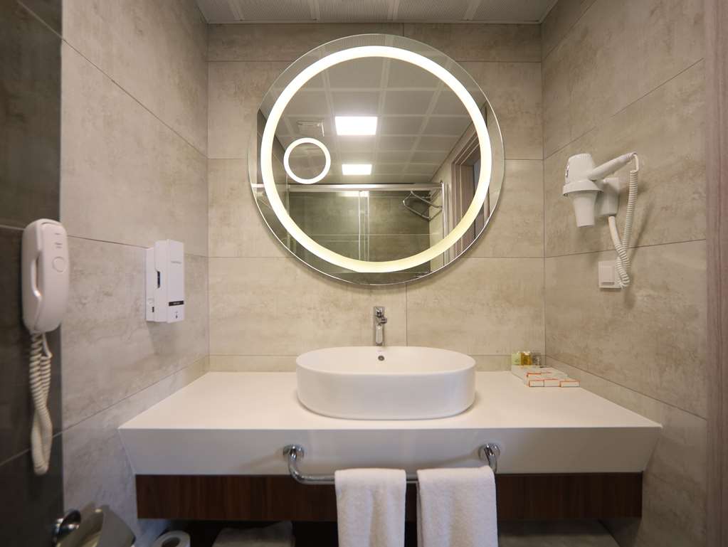 Images Best Western Plus Khan Hotel