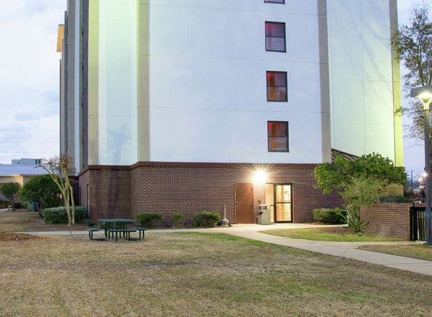 Images Hampton Inn & Suites Jackson Downtown-Coliseum