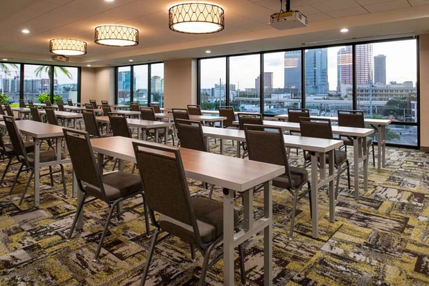 Images Home2 Suites by Hilton Tampa Downtown Channel District