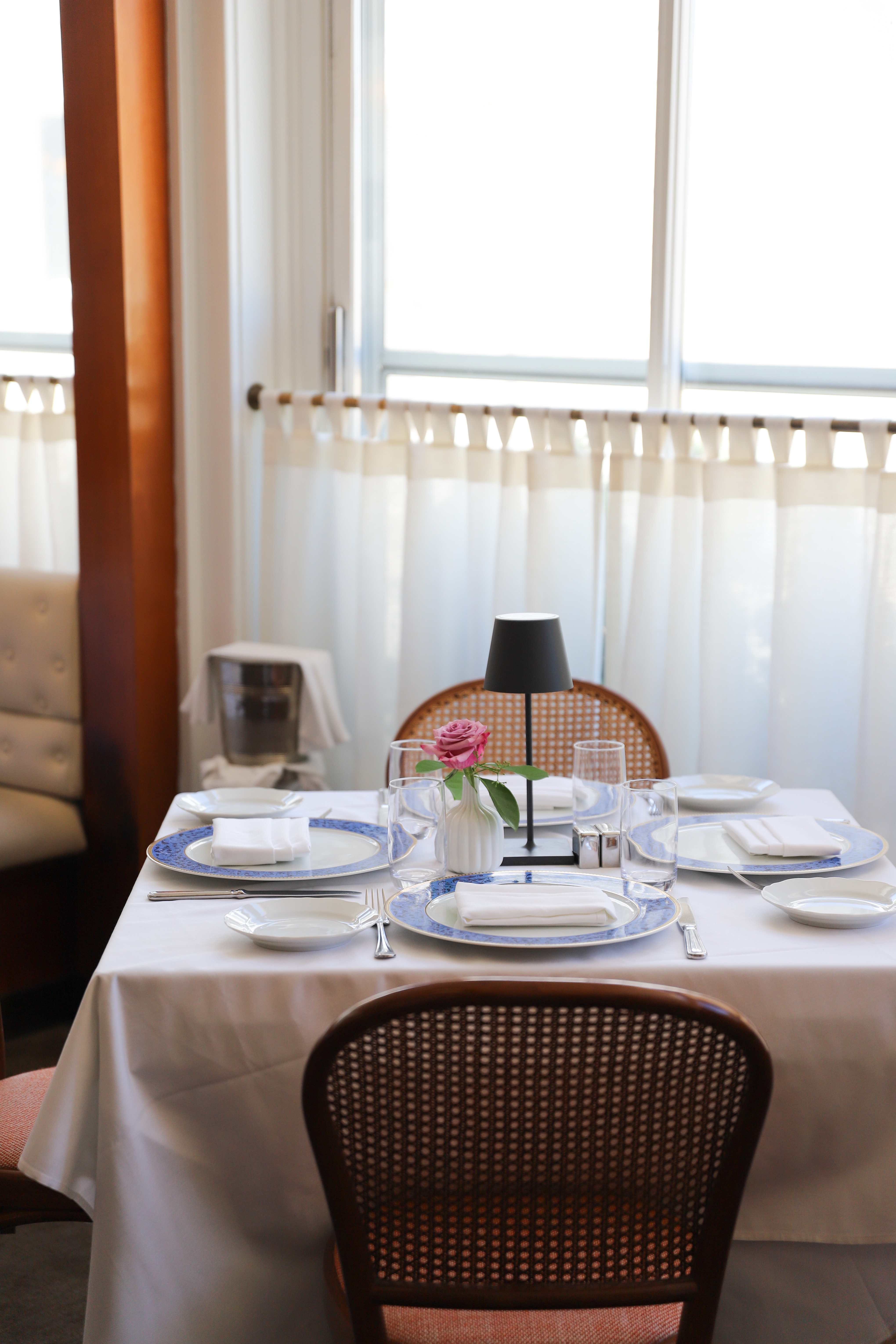 Sant Ambroeus Southampton