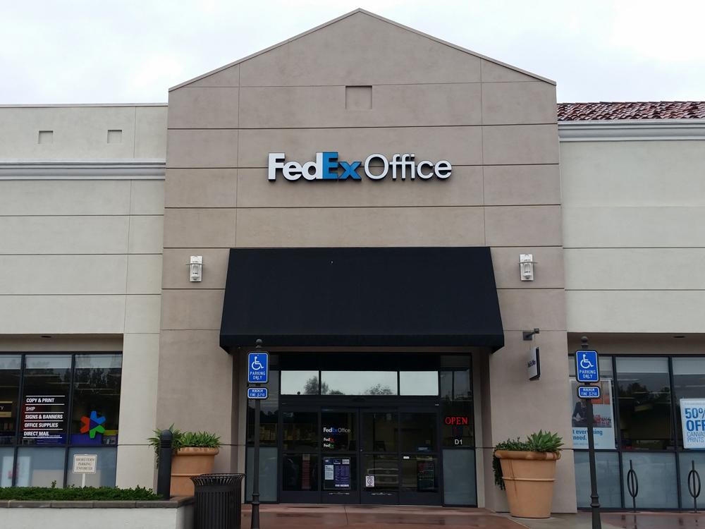 Exterior photo of FedEx Office location at 3435 Del Mar Heights Rd\t Print quickly and easily in the self-service area at the FedEx Office location 3435 Del Mar Heights Rd from email, USB, or the cloud\t FedEx Office Print & Go near 3435 Del Mar Heights Rd\t Shipping boxes and packing services available at FedEx Office 3435 Del Mar Heights Rd\t Get banners, signs, posters and prints at FedEx Office 3435 Del Mar Heights Rd\t Full service printing and packing at FedEx Office 3435 Del Mar Heights Rd\t Drop off FedEx packages near 3435 Del Mar Heights Rd\t FedEx shipping near 3435 Del Mar Heights Rd