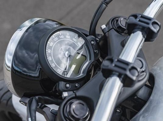 Motorrad Zubehör Scheinwerfer 7" LED für originalen Tachometer von Triumph Bikes