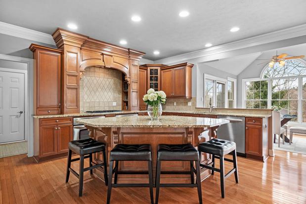Images Exposure It - Pittsburgh Real Estate Photography