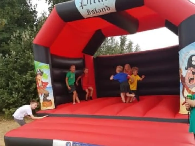 Images Top Banana Bouncy Castles