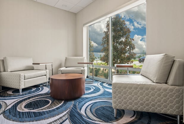 Images Holiday Inn Express & Suites Orlando - Lake Buena Vista by IHG