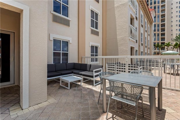 Images Hampton Inn & Suites St. Petersburg/Downtown