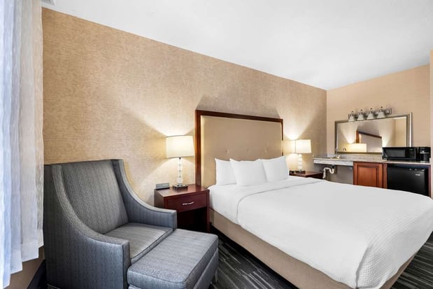 Images Best Western Plus Abbey Inn