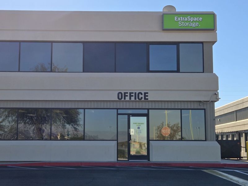 Images Extra Space Storage