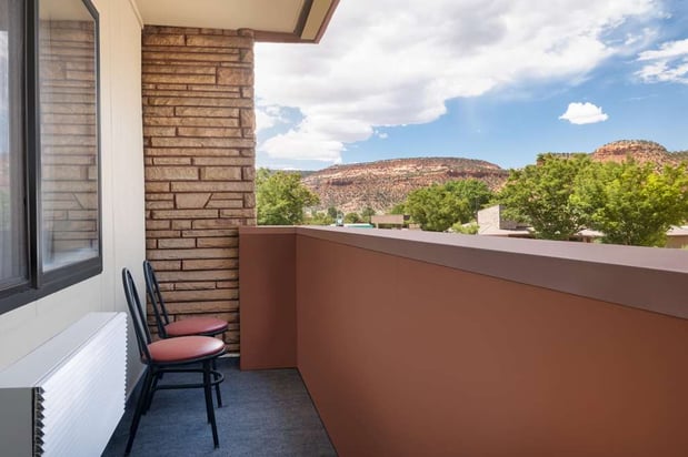 Images Best Western Red Hills