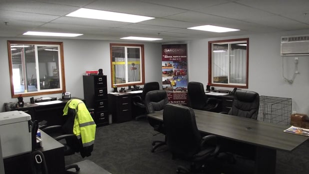 Images Sargents Equipment of Wisconsin, LLC