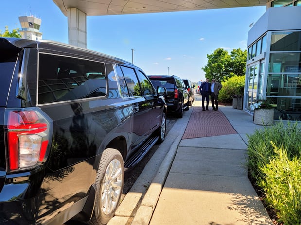 Images Chicago's Elite Black Car & Chauffeur Service