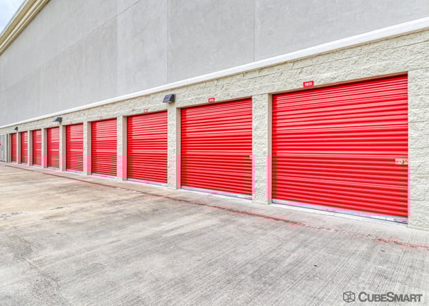 Images CubeSmart Self Storage