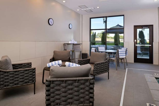 Images Hampton Inn Cedar Falls Downtown