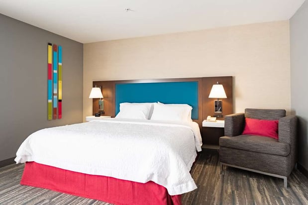 Images Hampton Inn & Suites Salt Lake City Airport