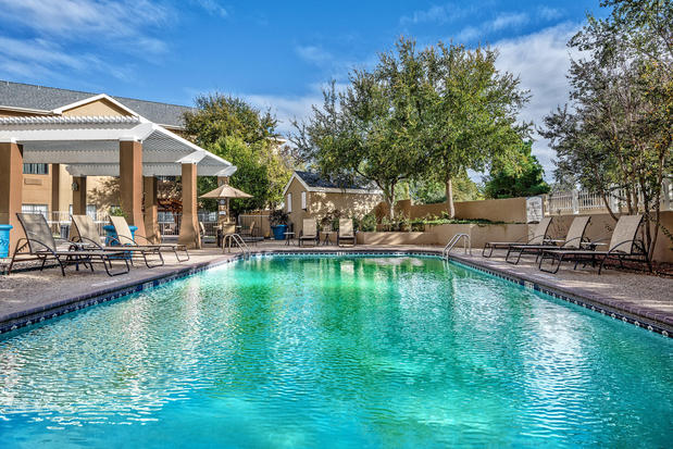 Images Staybridge Suites Lubbock - University Area by IHG