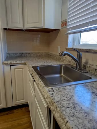 Images De Works, LLC