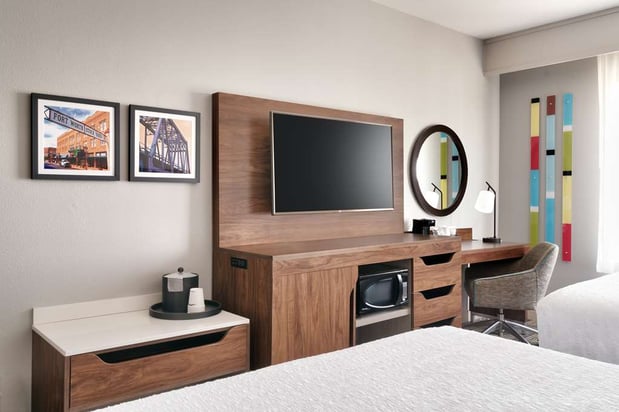 Images Hampton Inn & Suites Ft. Worth-Burleson