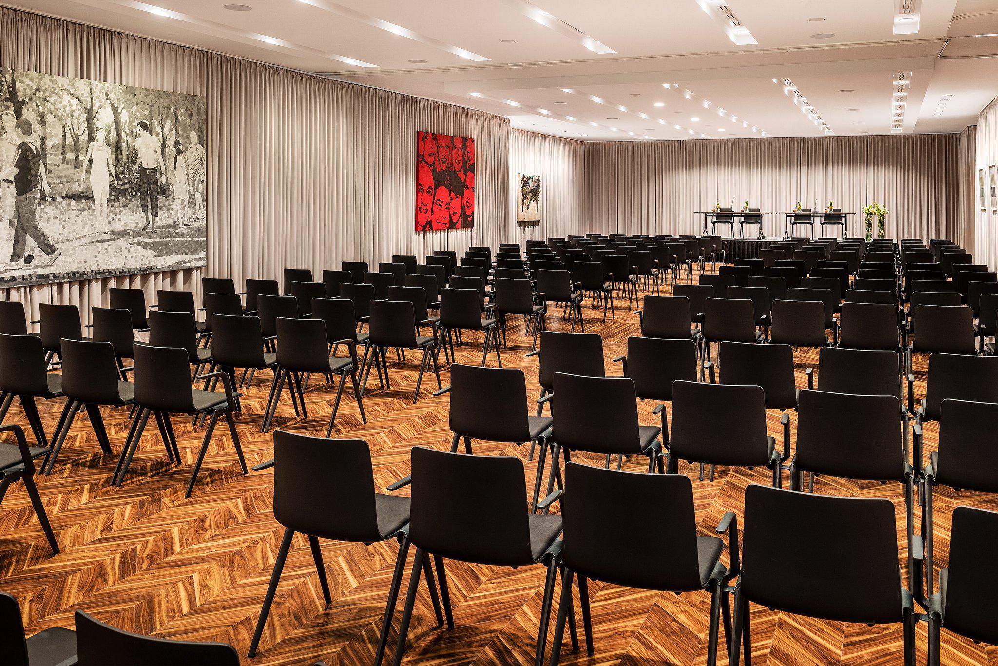 Le Méridien Vienna, Robert-Stolz-Platz 1 in Vienna