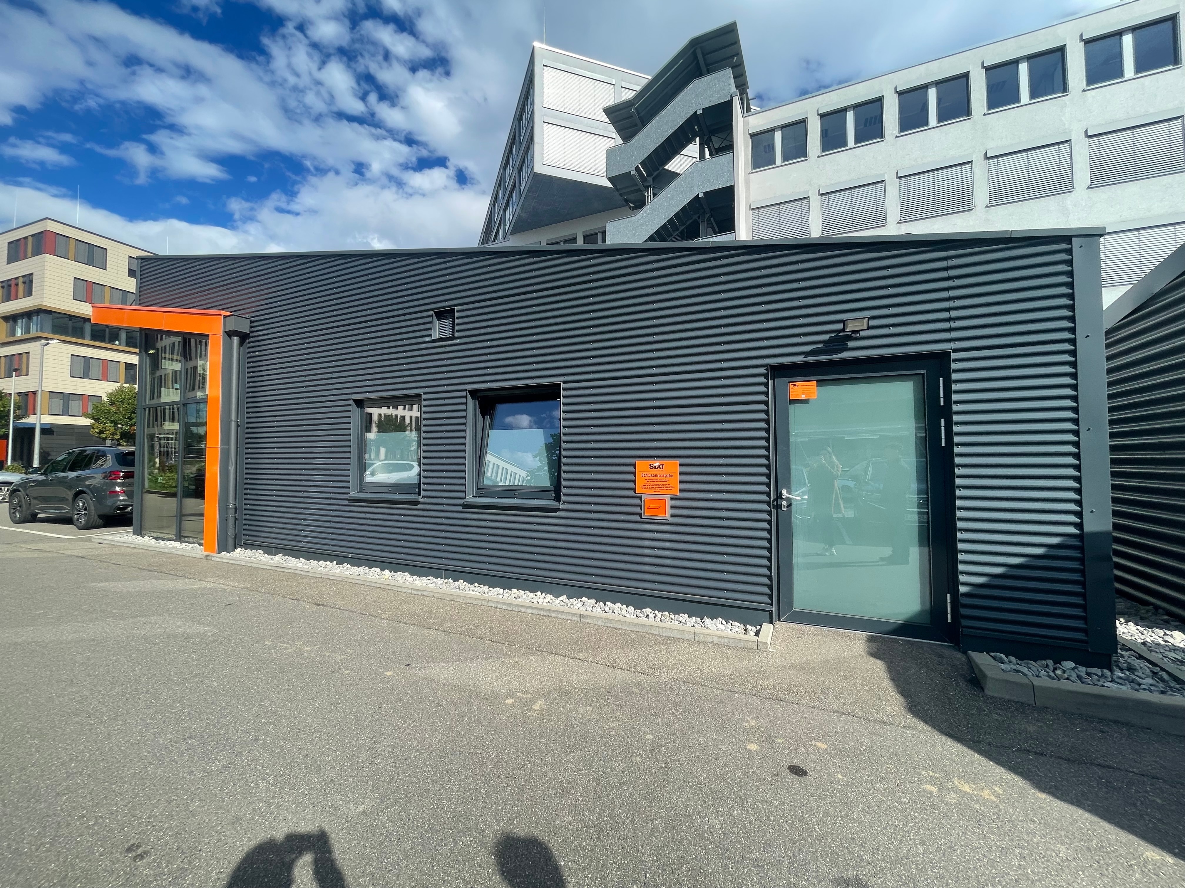 SIXT Mietwagen & Transporter mieten Stuttgart Vaihingen, Industriestr. 26 in Stuttgart