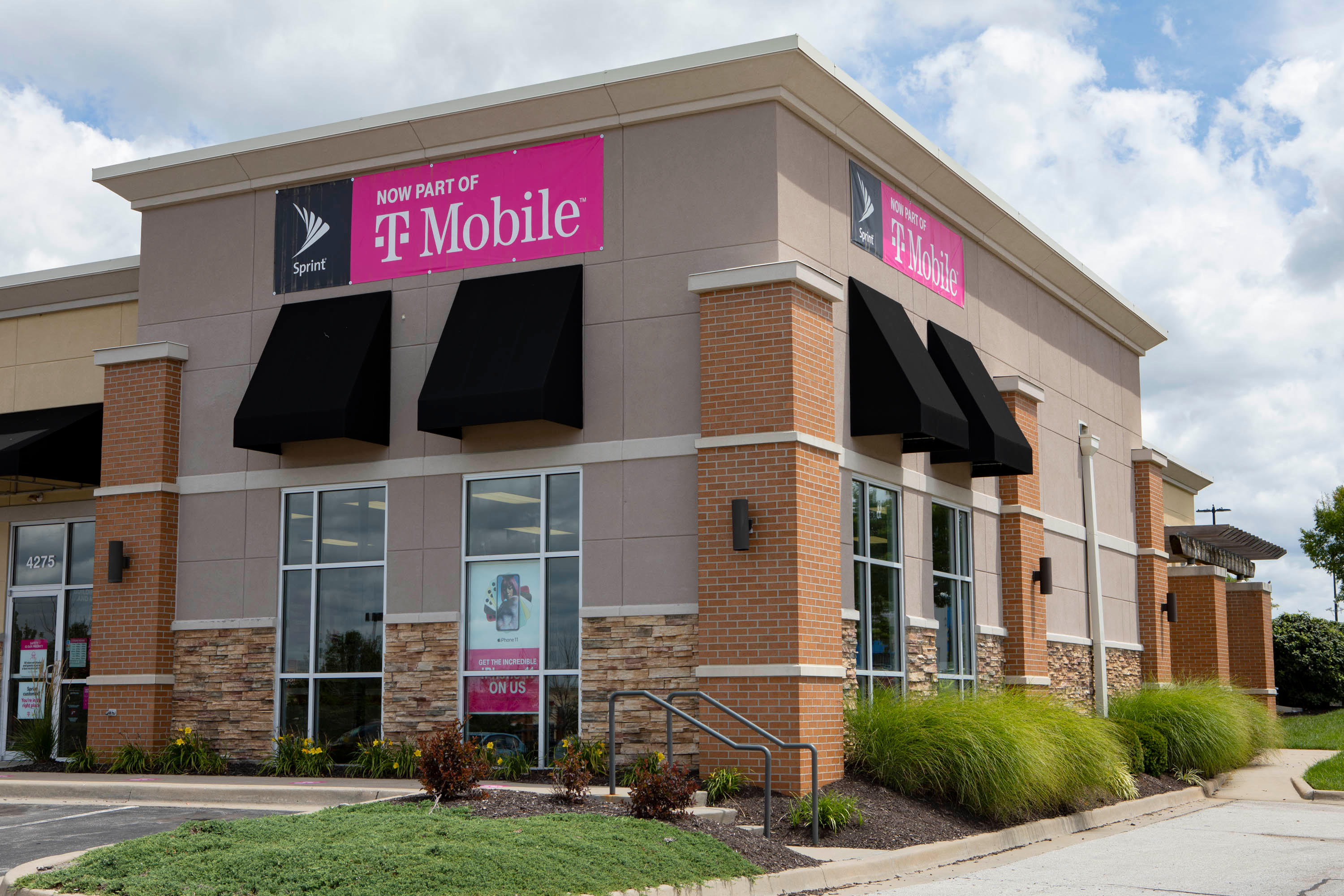 t mobile store at 238 robert c daniel jr pkwy augusta ga t mobile t mobile store at 238 robert c daniel