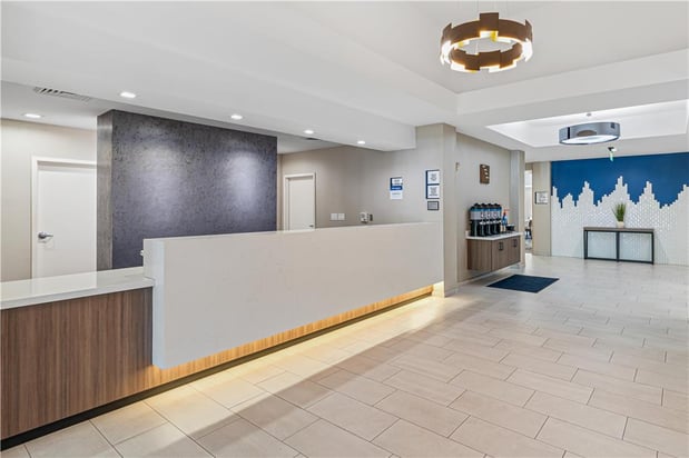 Images Best Western Valencia/Six Flags Inn & Suites