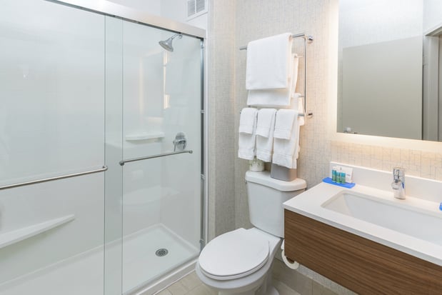 Images Holiday Inn Express Southington by IHG
