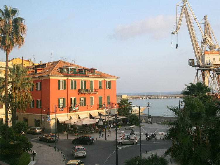 Images Studio Legale Acquarone