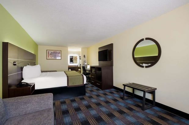 Images SureStay by Best Western Manning