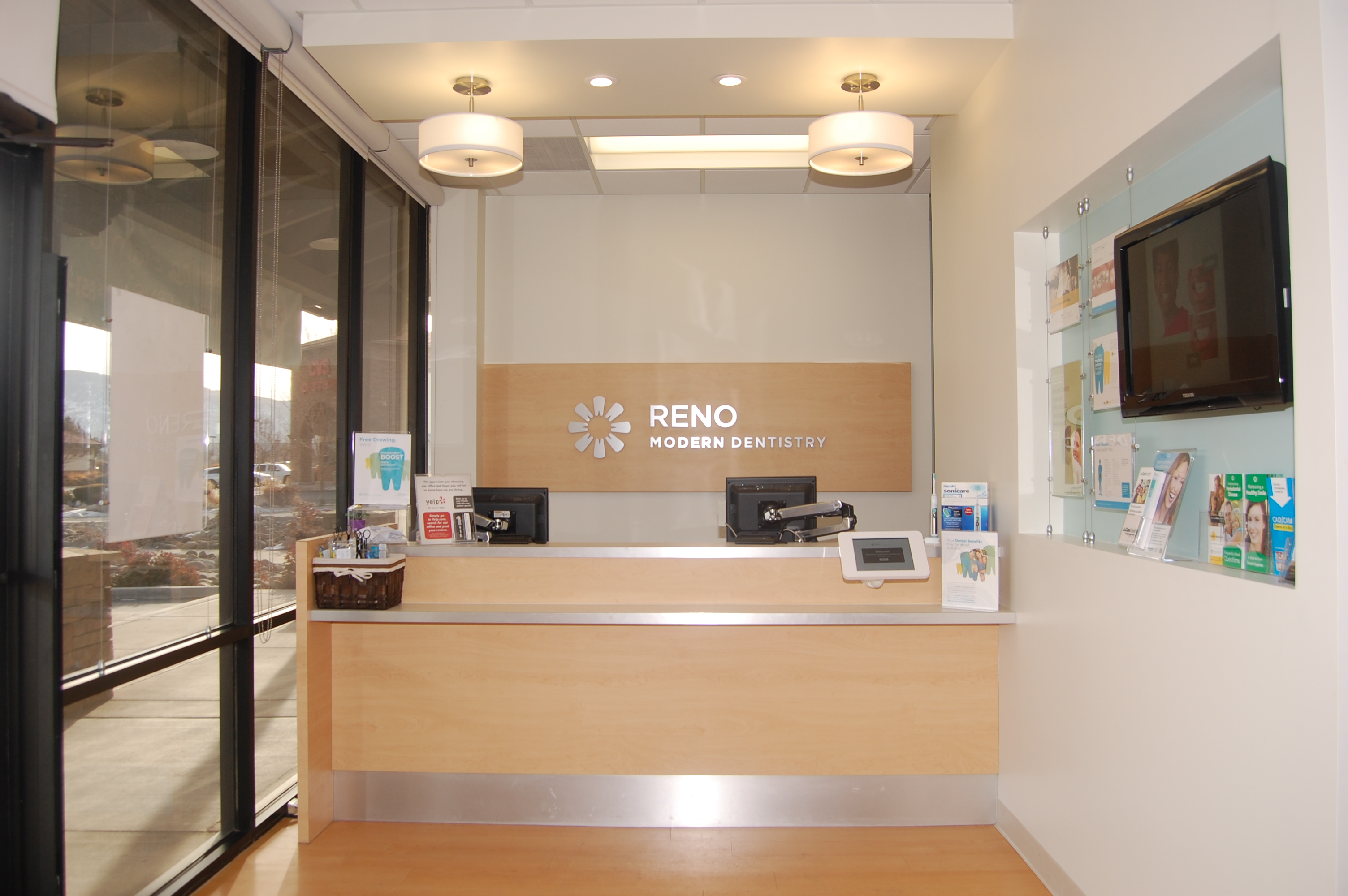 Reno Modern Dentistry and Orthodontics opened its doors to the Reno community in
February 2013.