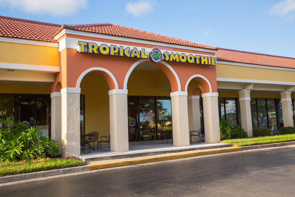 Tropical Smoothie at East Port Plaza Shopping Center