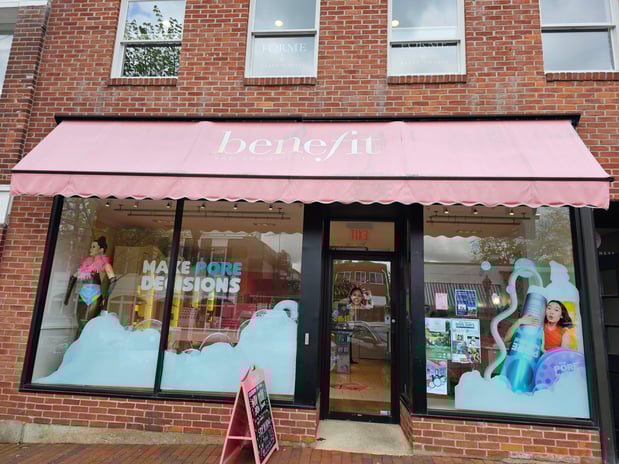 Images Benefit Cosmetics Boutique & BrowBar