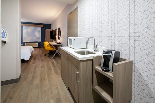 Images Holiday Inn Express & Suites Lathrop by IHG