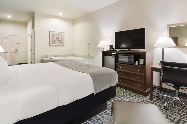Images Best Western Comanche Inn