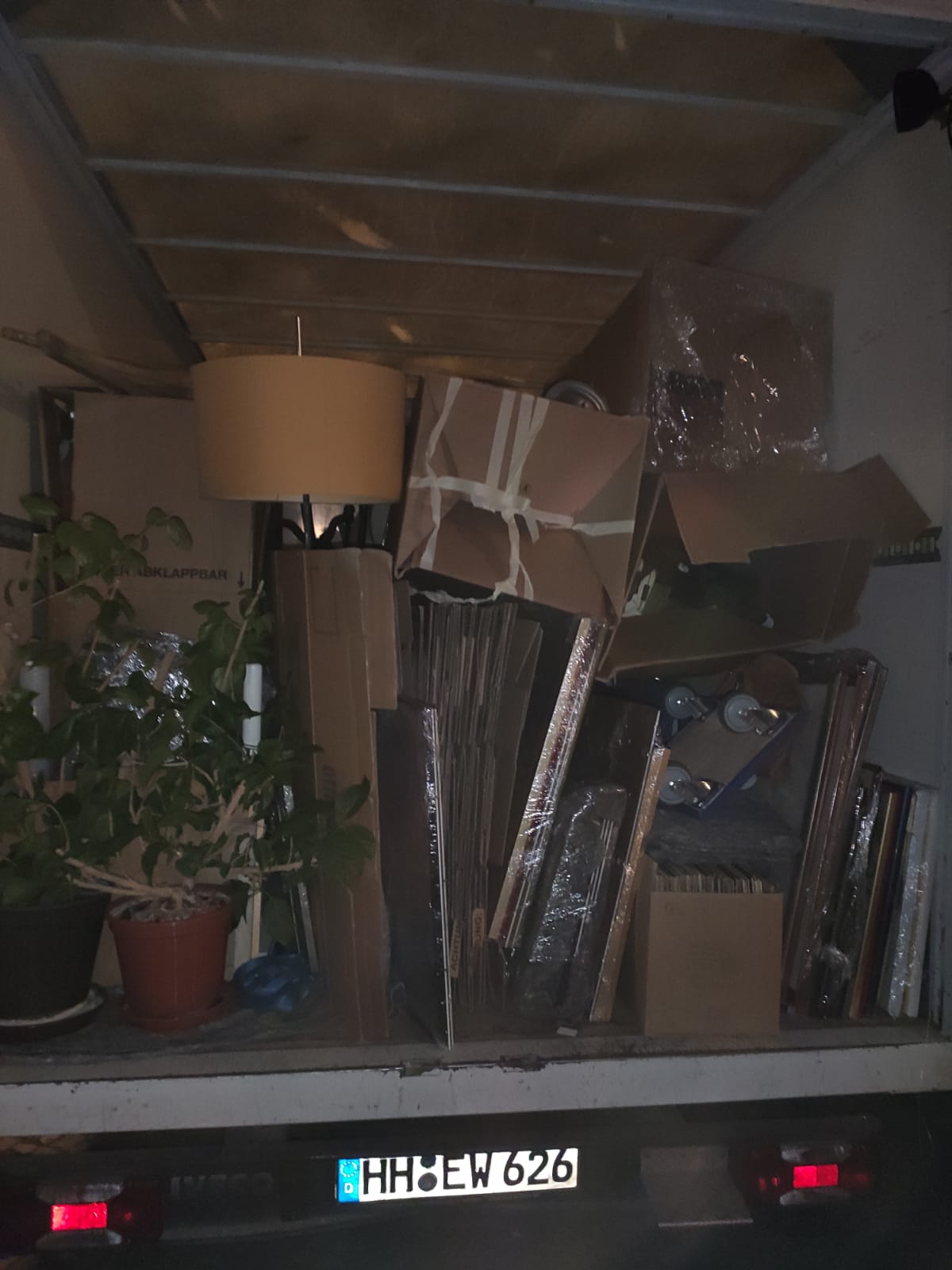 Hände und Werke Umzüge, Steinbeker Markt 6 in Hamburg