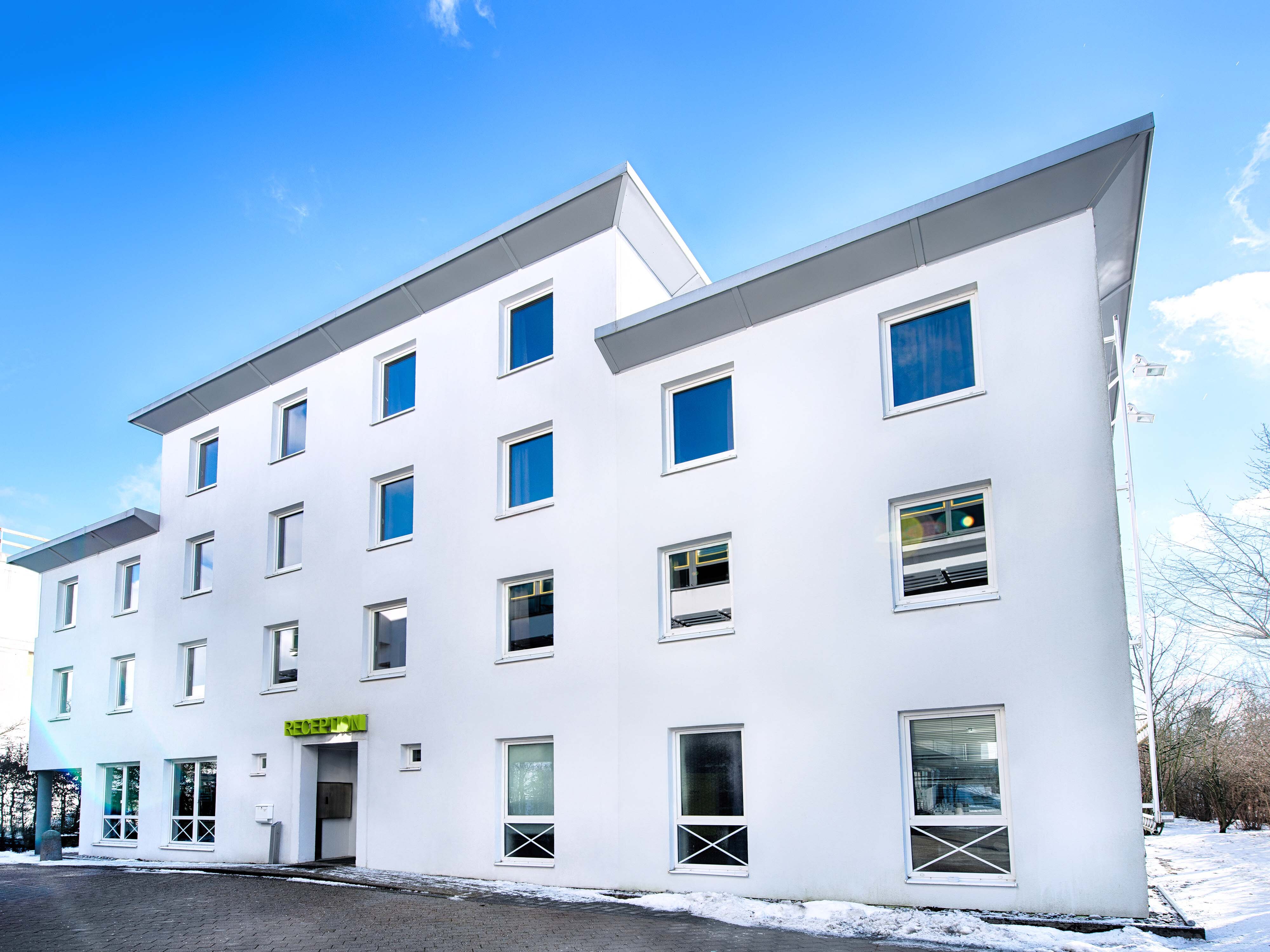 Bilder B&B HOTEL München-Putzbrunn