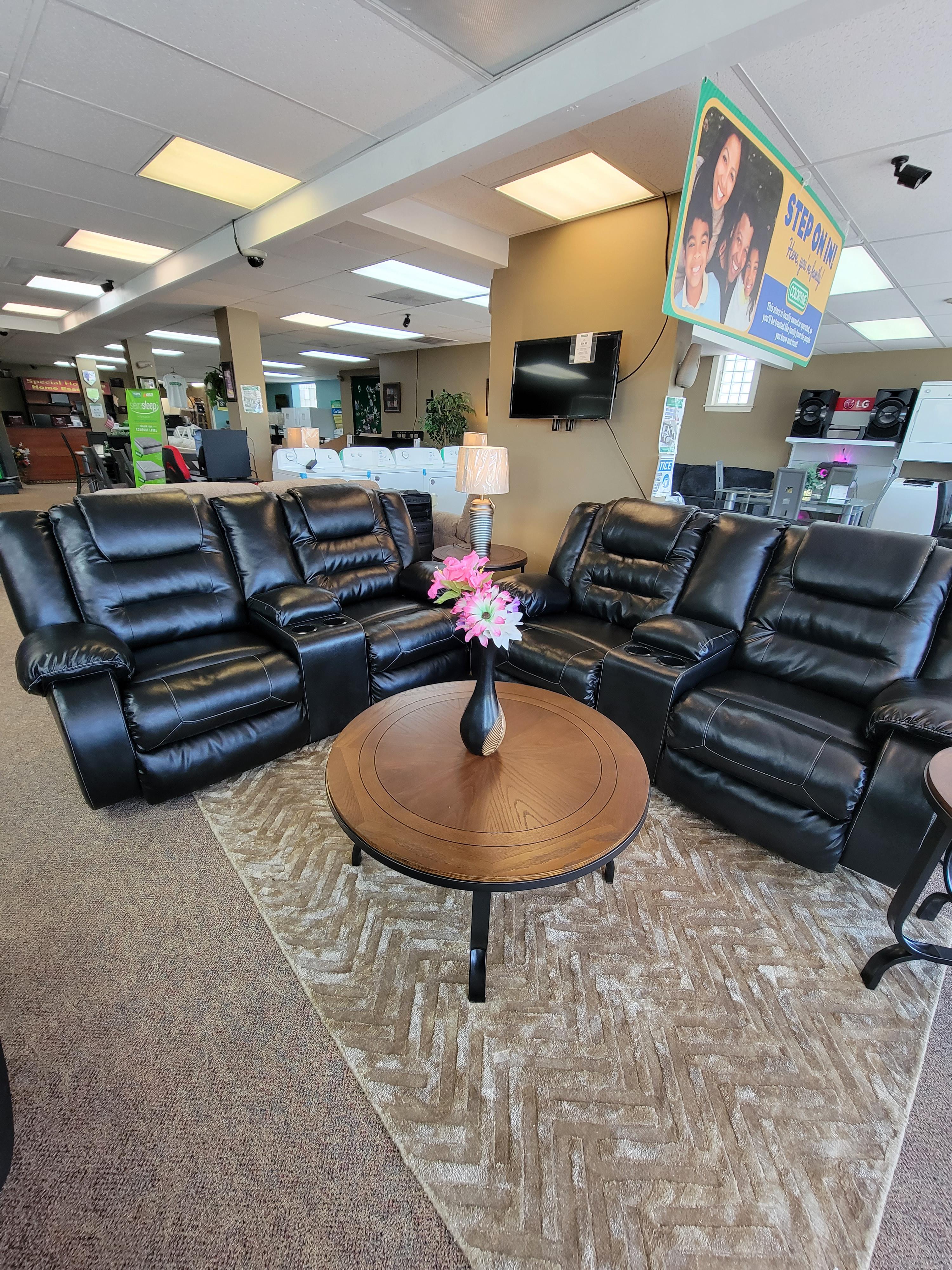 Loveseat set for those small Livingroom's