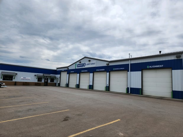 Images Gills Point S Tire & Auto Service