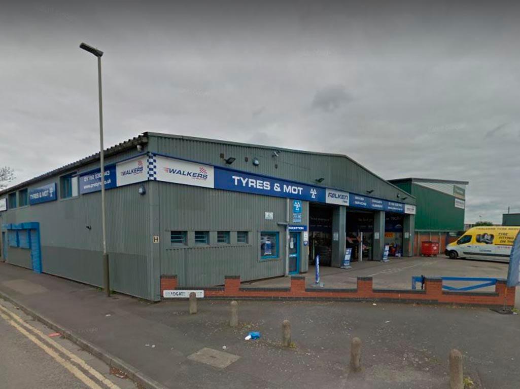Walkers Tyre Services - Team Protyre Leicester 01162 174957