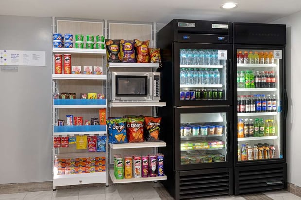 Images Spark by Hilton Rock Springs